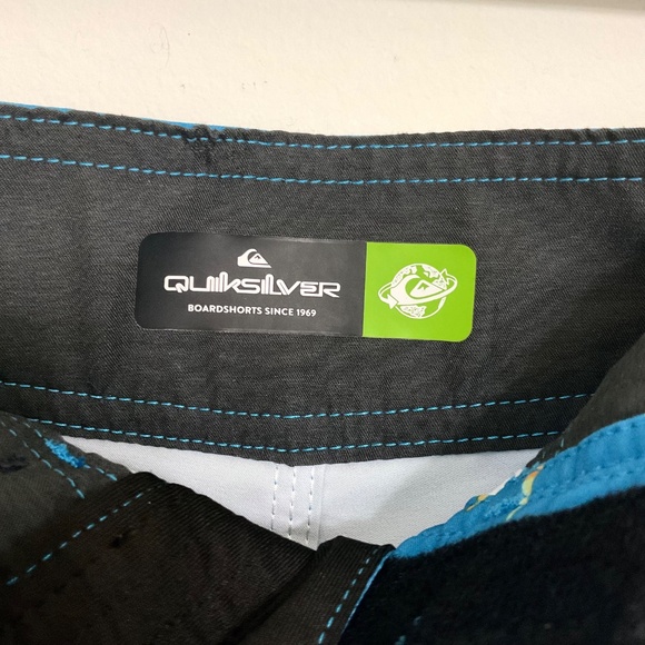 Quicksilver Men's Boardshorts Surfsilk Swimming Trunk Shorts Size 38 - Picture 7 of 10